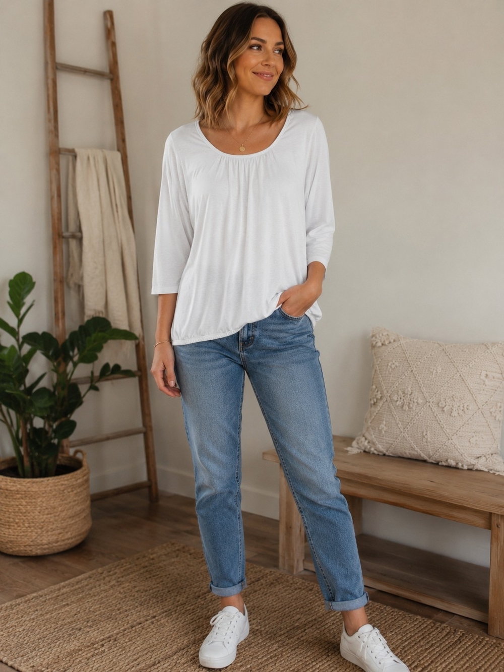 Flowy White Scoop-Neck 3/4 Sleeve Top SZ M | Capsule, Core, Minimalist